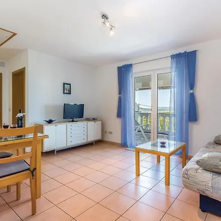 Lovely In With Kitchen *